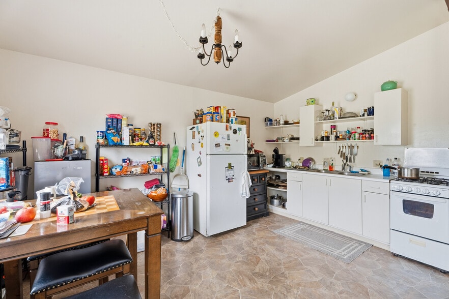 More Photos Of 23800 N Highway 1, Fort Bragg Apartments For Sale