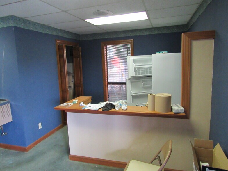 More Photos Of 219 8th St N, Columbus Office Residential For Lease