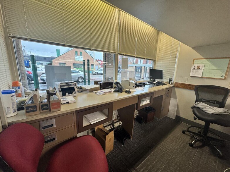 More Photos Of 506 Merchant St, Ambridge Bank For Sale