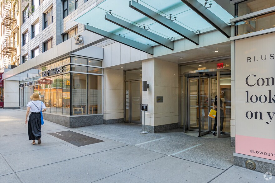 More Photos Of 330 W 58th St, New York Apartments For Lease