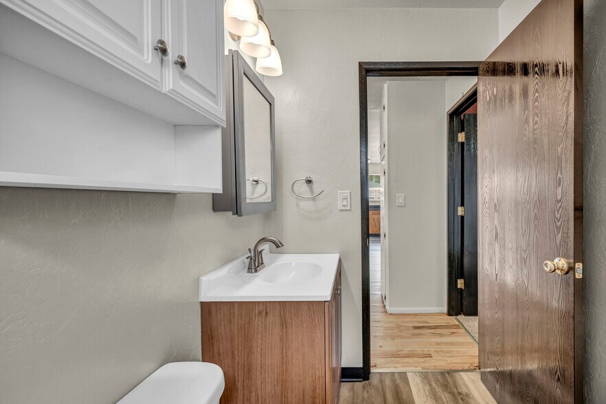 More Photos Of 908 12th St, Sparks Apartments For Sale