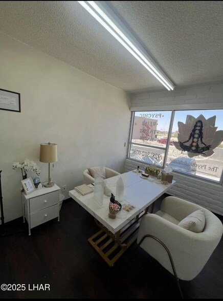 More Photos Of 2159 McCulloch Blvd N, Lake Havasu City Storefront Retail Office For Lease