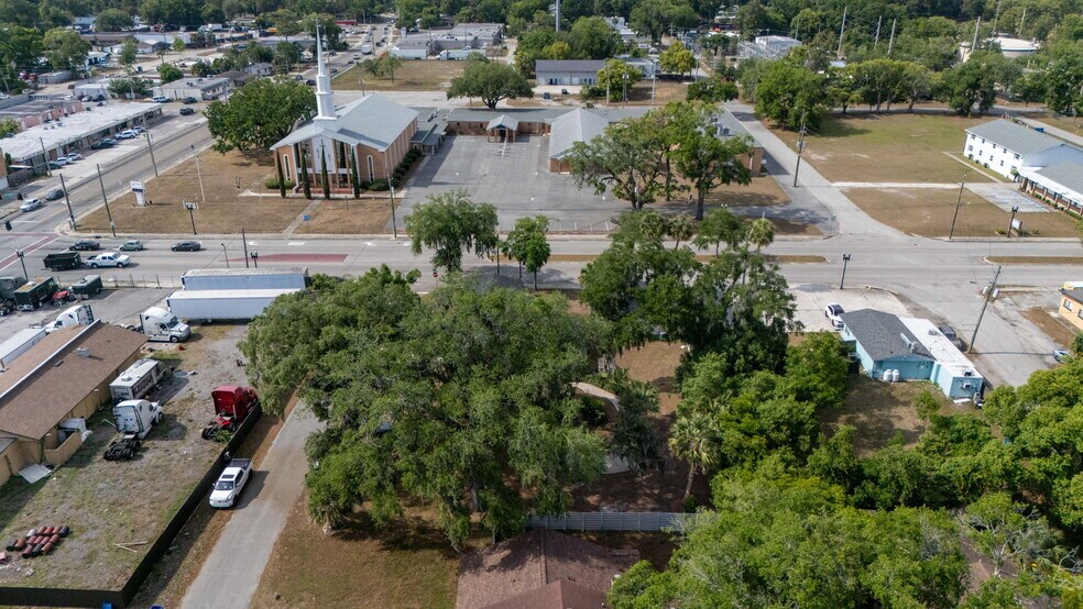 More Photos Of 6108 Arlington Rd, Jacksonville Office For Sale