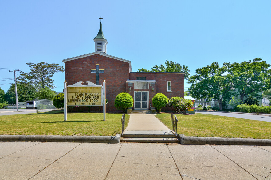 Primary Photo Of 163 E Haverhill St, Lawrence Religious Facility For Sale