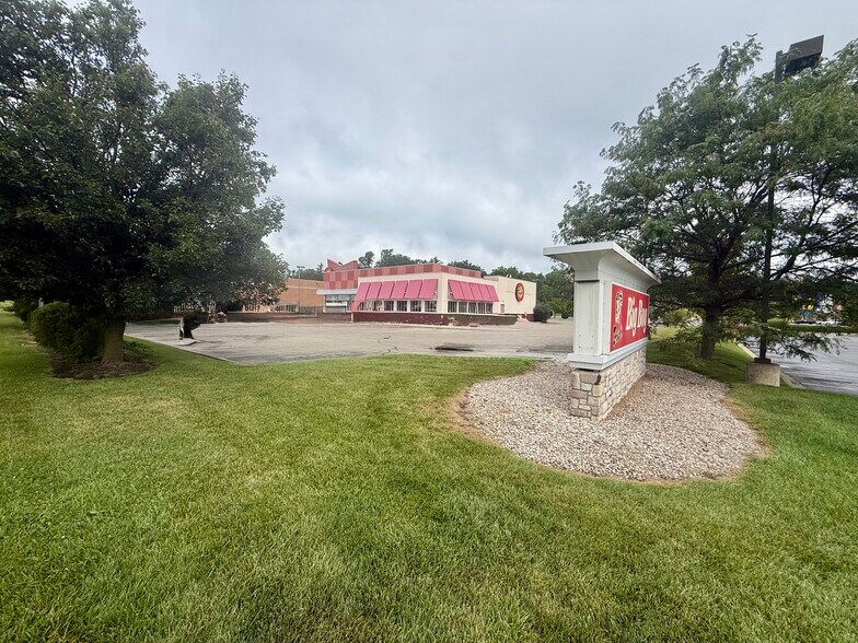 More Photos Of 3704 National Rd, Richmond Fast Food For Sale