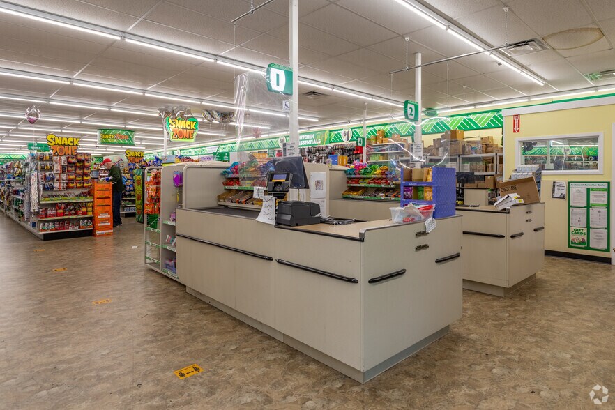 More Photos Of 199 Kedron Ave, Folsom Freestanding For Lease