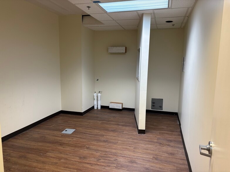 More Photos Of 6830 Hospital Dr, Rosedale Medical For Sale