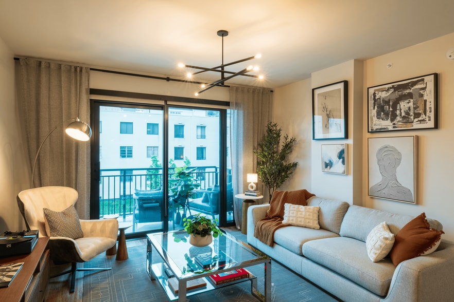 More Photos Of 1441 Peachtree St, Atlanta Apartments For Lease
