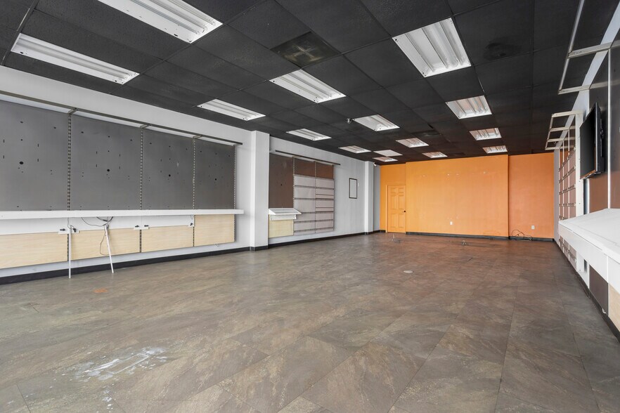 More Photos Of 4218-4222 E Lancaster Ave, Fort Worth Freestanding For Lease