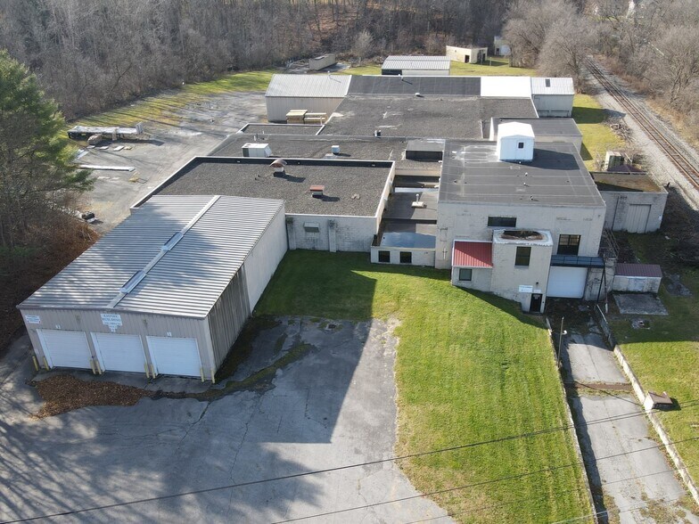 More Photos Of 4939 Jordan Rd, Elbridge Warehouse For Sale