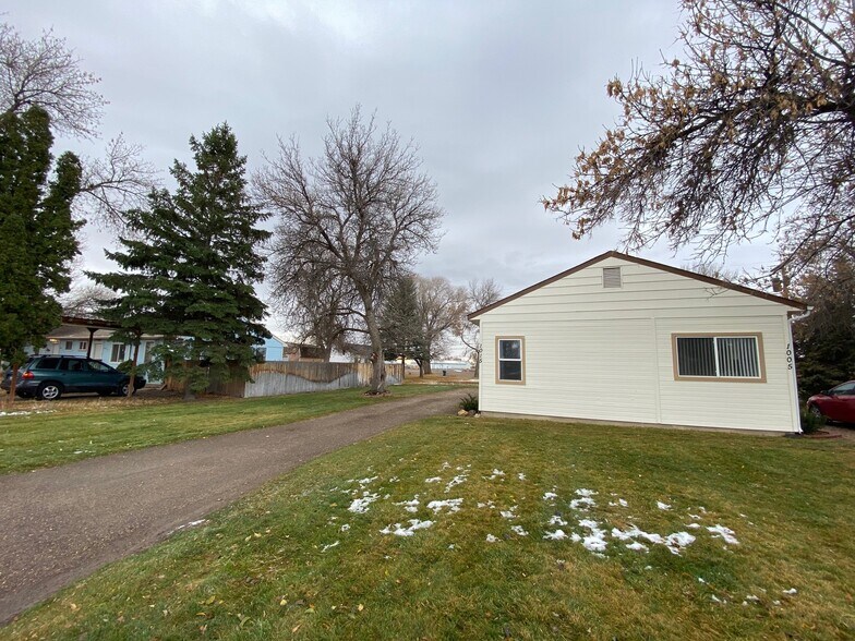 More Photos Of 910 E 9th N, Mountain Home Apartments For Sale