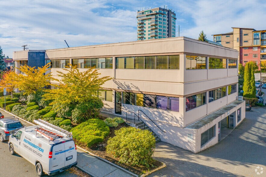 More Photos Of 32475 Simon Ave, Abbotsford Medical For Lease