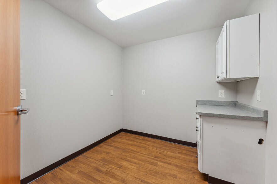 More Photos Of 223 E Main St, Reedsburg Storefront Retail Office For Sale