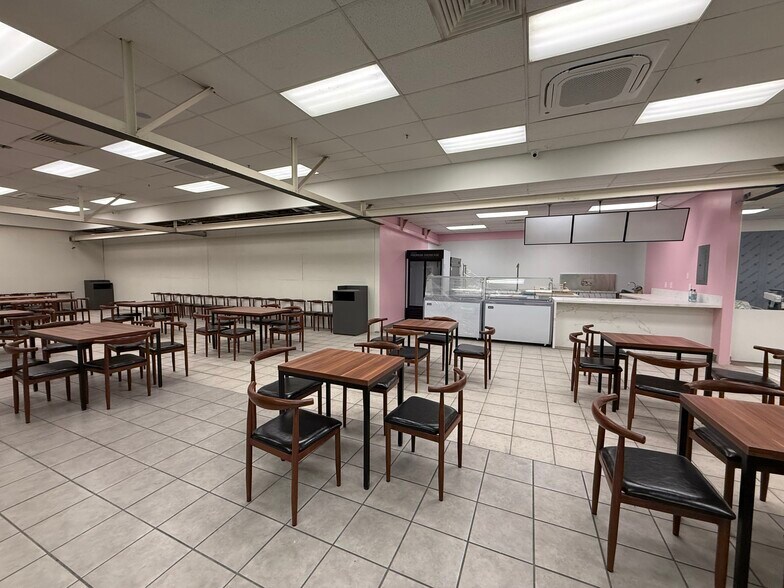 More Photos Of 711 Keeaumoku St, Honolulu Freestanding For Lease