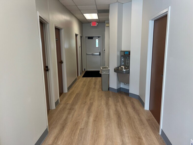 More Photos Of 311 W Fairbanks Ave, Winter Park Office For Lease