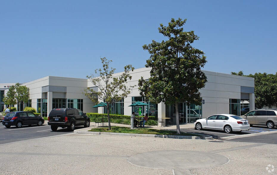 More Photos Of 212 Technology Dr, Irvine Unknown For Lease