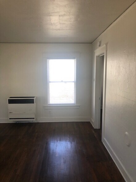 More Photos Of 1053-1065 E Santa Clara St, Ventura Apartments For Sale