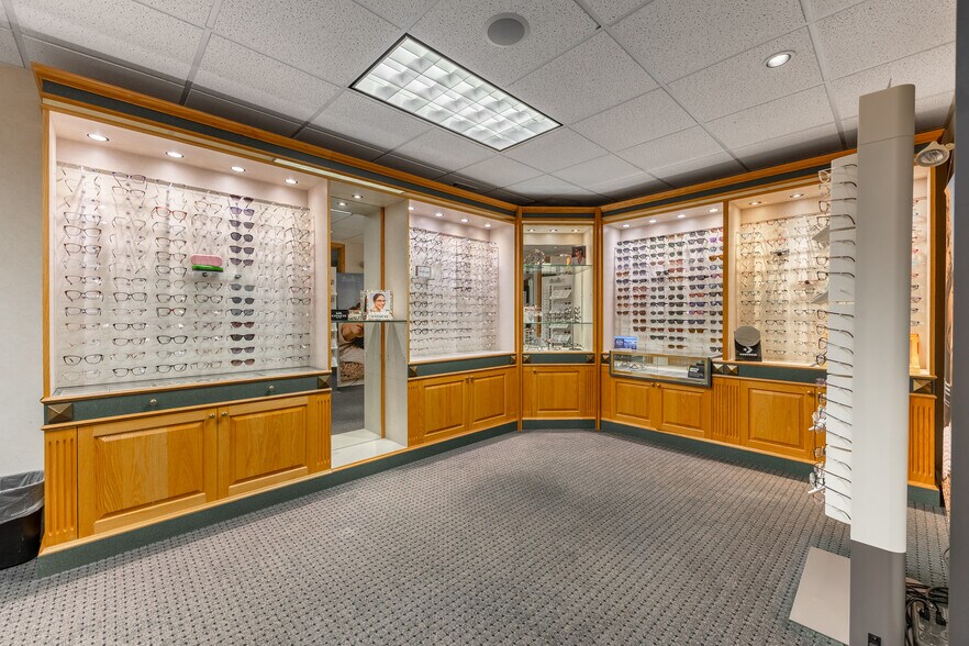 More Photos Of , Spring Mills Office For Sale