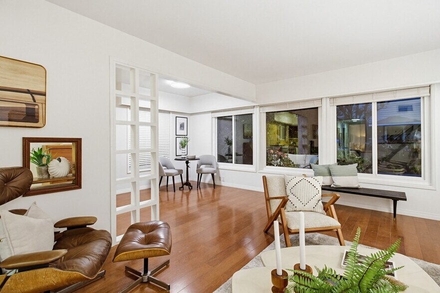 More Photos Of 829 Avalon Ct, San Diego Apartments For Sale