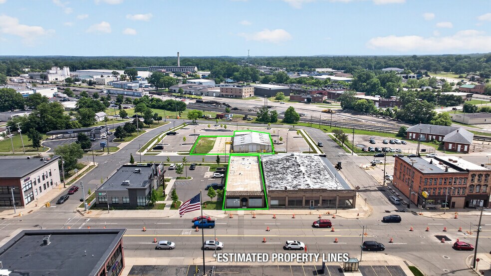 More Photos Of 711 E Michigan Ave, Jackson Freestanding For Sale