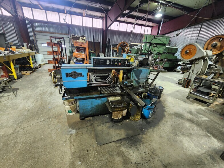 More Photos Of 229 Marion St, Scranton Warehouse For Sale