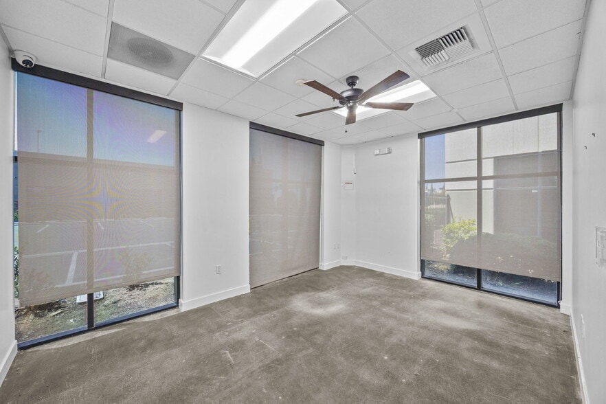 More Photos Of 536 Queensland Cir, Corona Office For Sale