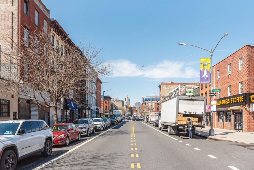 More Photos Of 946 Fulton St, Brooklyn Apartments For Sale