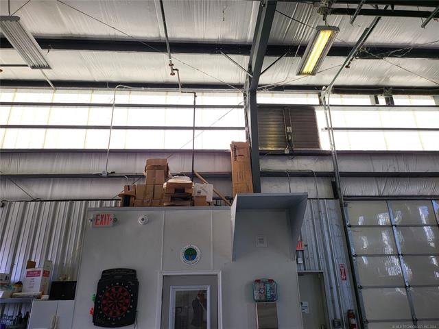 More Photos Of 1147 S Lewis Ave, Tulsa Freestanding For Lease