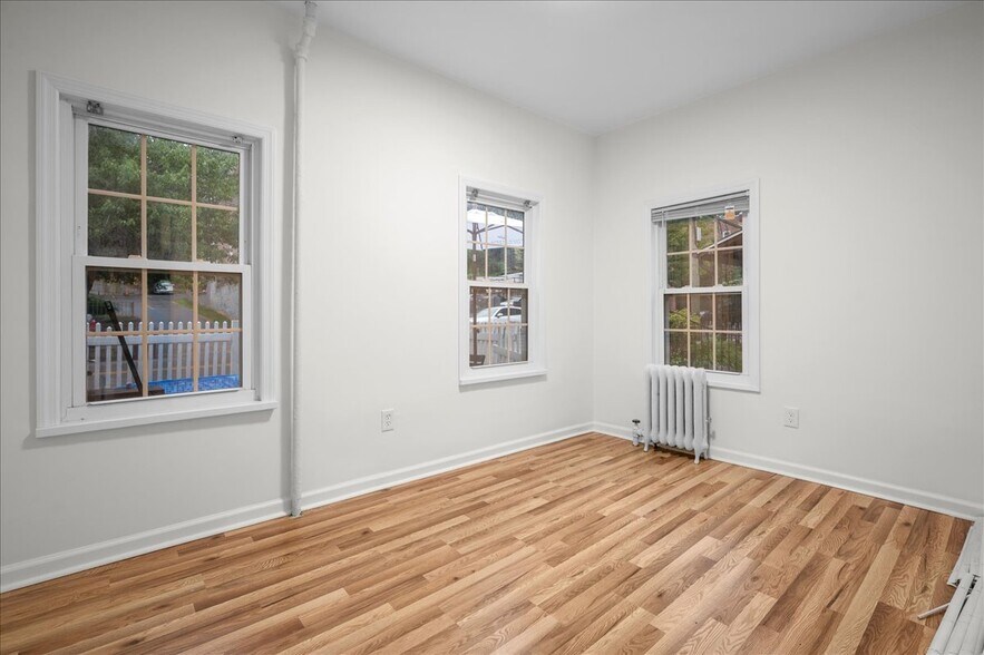 More Photos Of 114 Ferris Ave, White Plains Multifamily For Sale