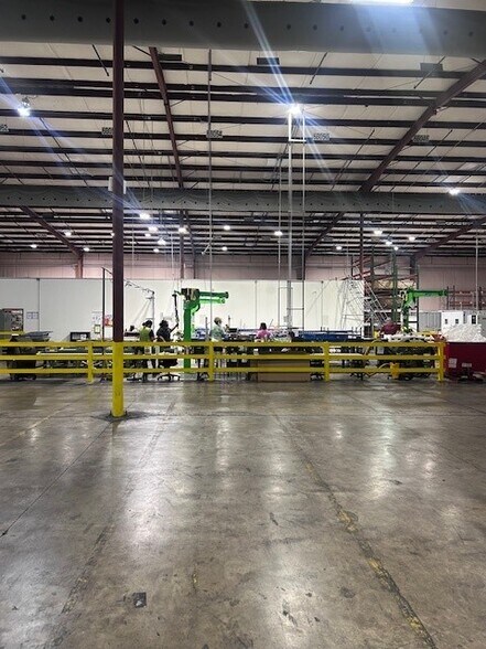 More Photos Of 444 Bear Creek Cutoff Rd, Tuscaloosa Warehouse For Lease