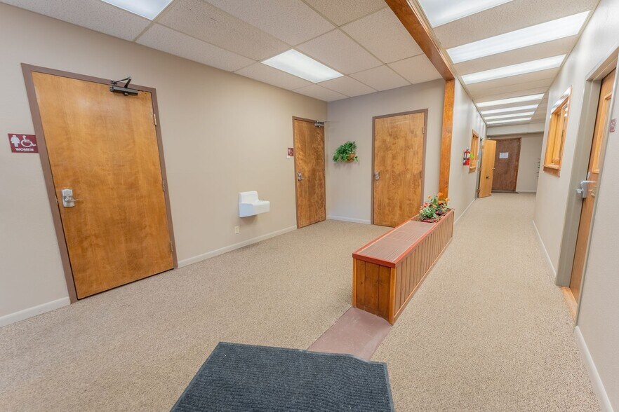 More Photos Of 234 N Main St, Gunnison Medical For Sale