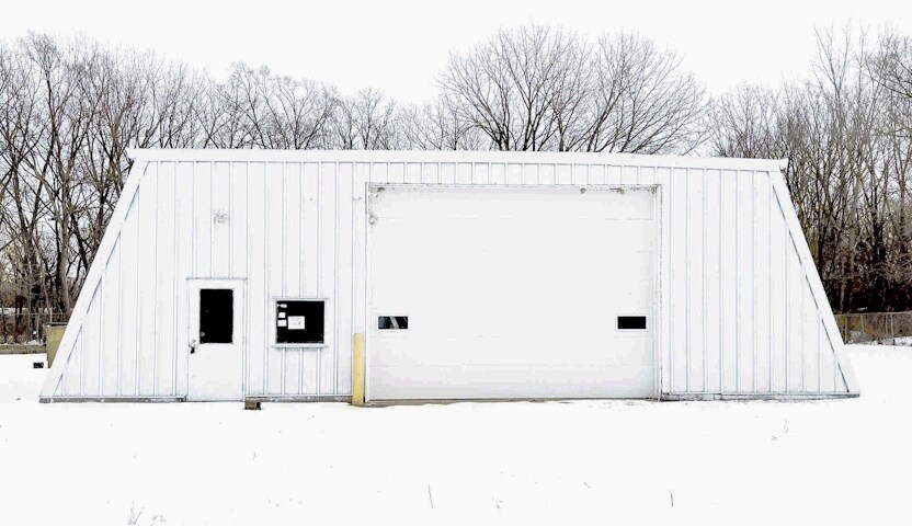 Primary Photo Of 14340 IL Route 29, Pekin Warehouse For Sale