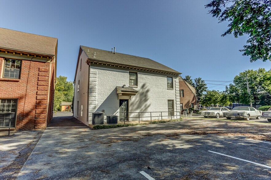More Photos Of 1027 S Yates Rd, Memphis Office For Sale