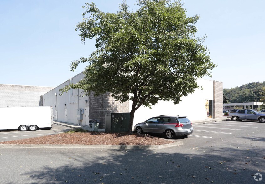 More Photos Of 1401 NE McWilliams Rd, Bremerton Unknown For Lease