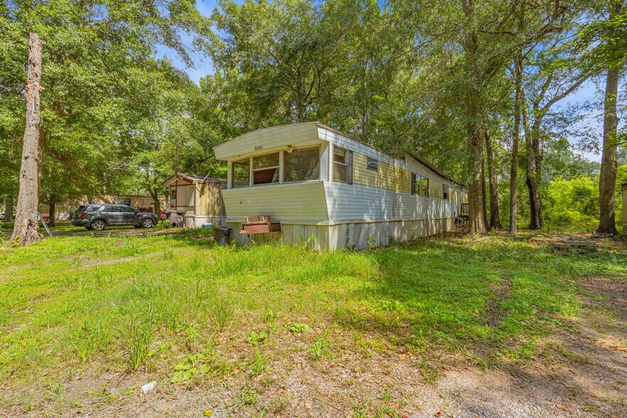 More Photos Of , Splendora Specialty For Sale