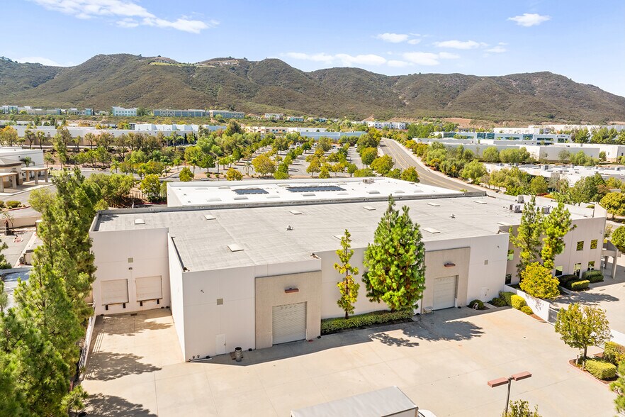 More Photos Of 42210 Zevo Dr, Temecula Warehouse For Sale