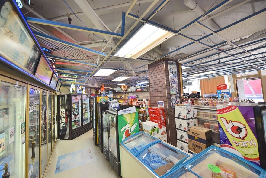 More Photos Of 950 Columbus Ave, San Francisco Apartments For Lease