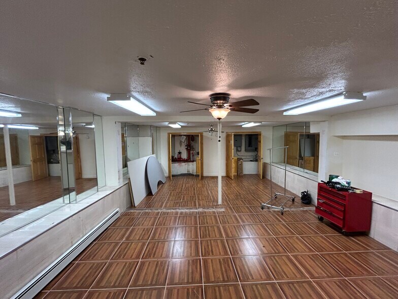 More Photos Of 1025 Rogers Ave, Brooklyn Storefront For Lease