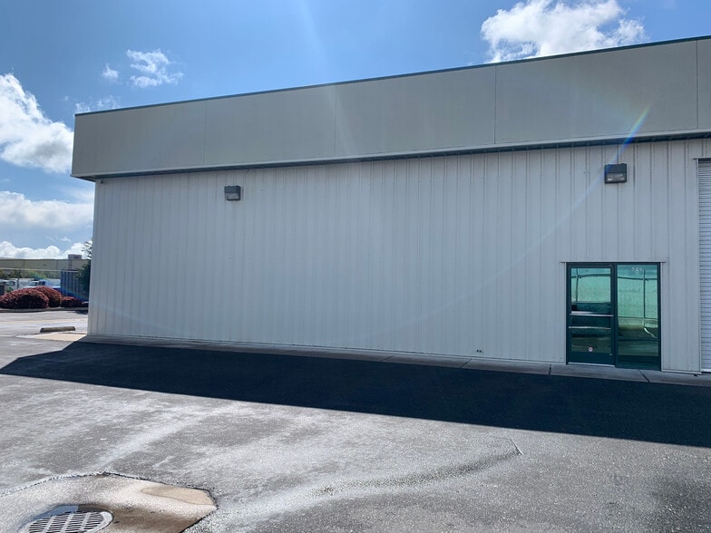Primary Photo Of 526 Charity Way, Modesto Warehouse For Lease