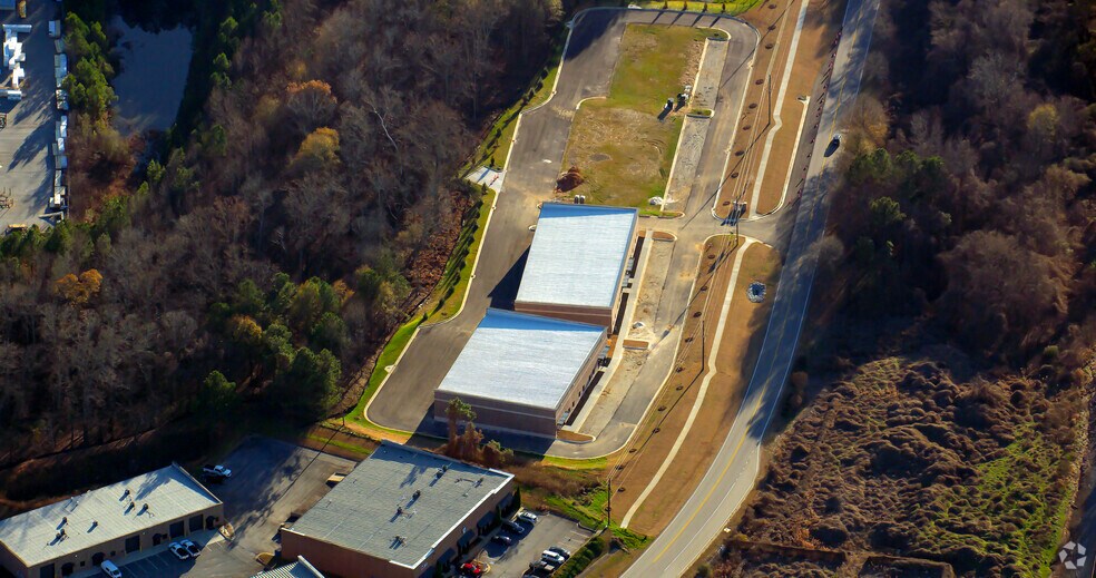 More Photos Of 4635 Atlanta Hwy, Flowery Branch Warehouse For Sale