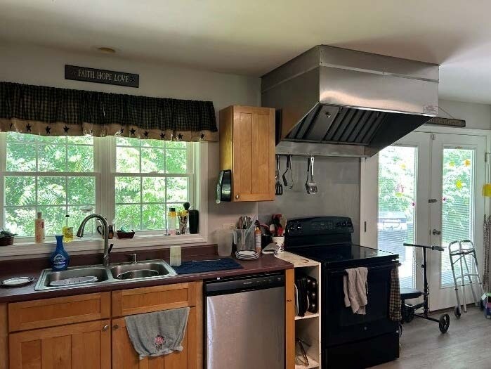 More Photos Of 60 Carmel Rd S, Hampden Specialty For Sale