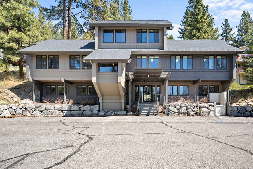 More Photos Of 625 Hwy 50, Zephyr Cove Office For Sale