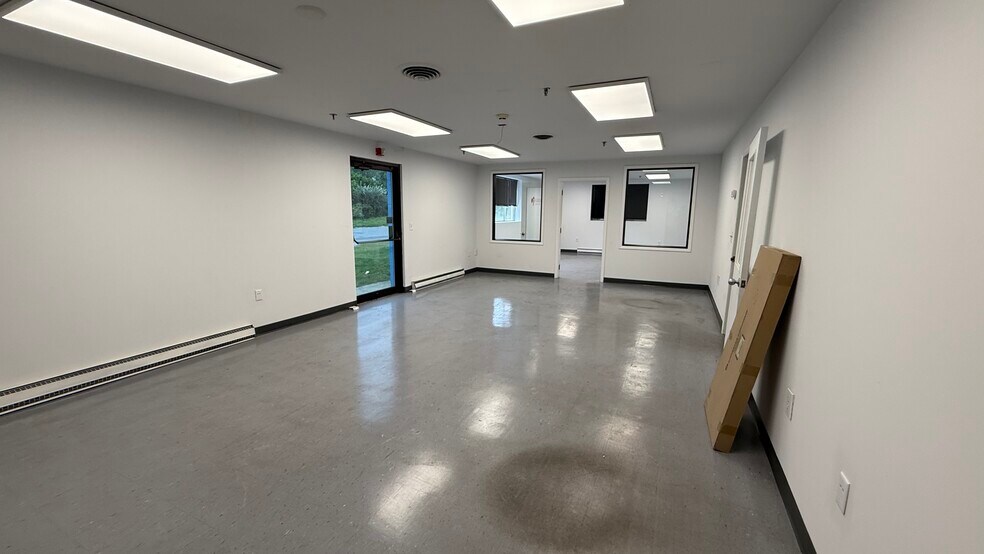 More Photos Of 125-155 Howard St, Phillipsburg Unknown For Lease
