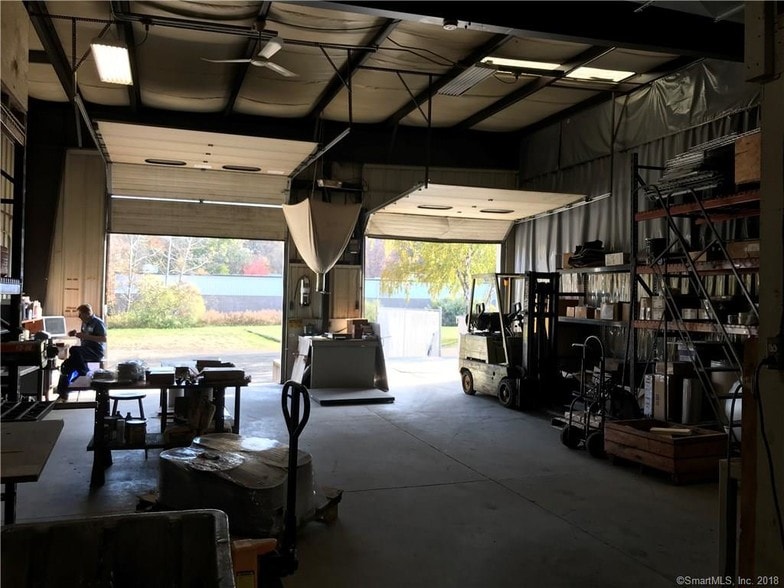 More Photos Of 700 Sherman Ave, Hamden Industrial For Sale