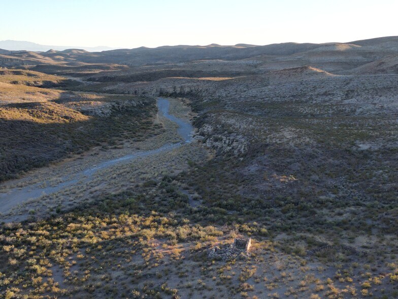 More Photos Of 1800 Cibolo Creek Dr, Shafter Land For Sale
