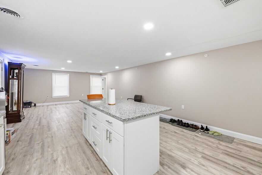 More Photos Of 47 Chelmsford St, Chelmsford Storefront Retail Residential For Sale