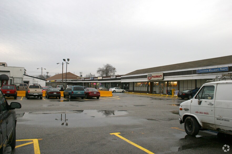 More Photos Of 2017-2027 West St, Annapolis Storefront For Lease