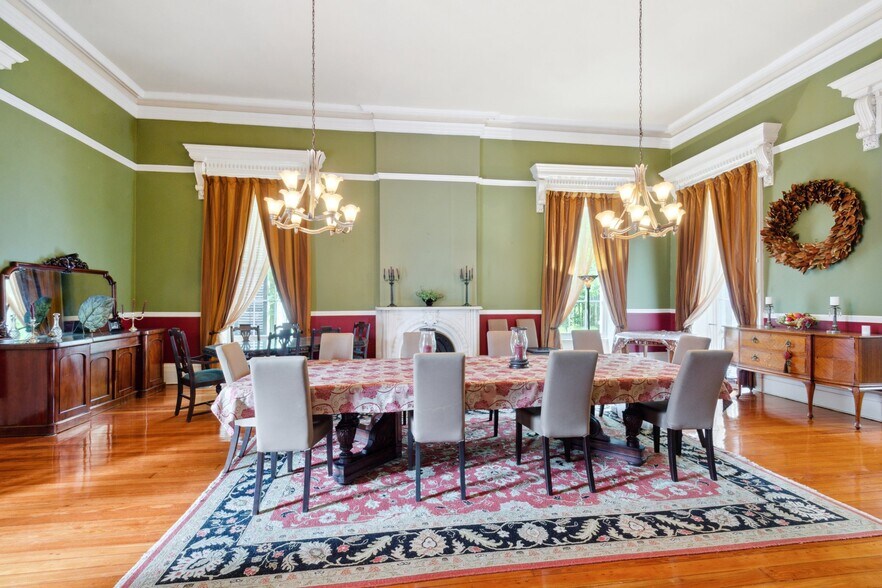 More Photos Of 1410 Jackson Ave, New Orleans Lodge Meeting Hall For Sale
