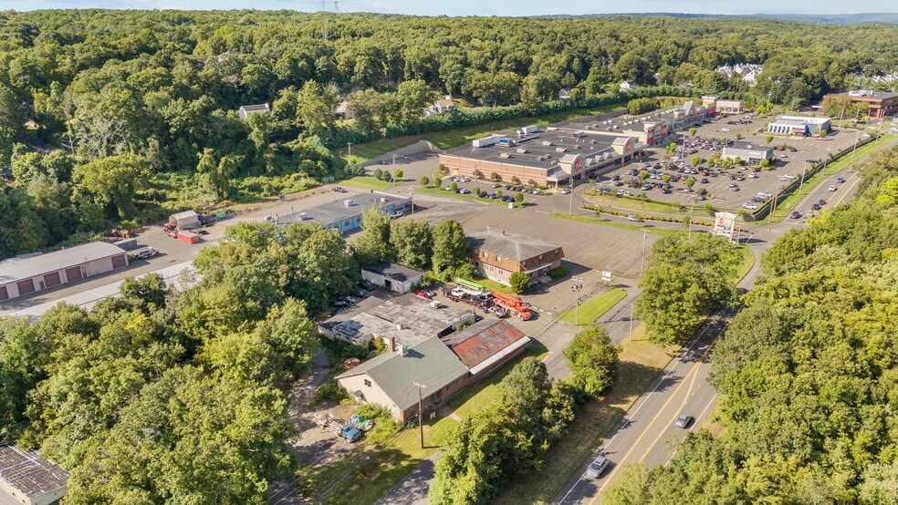 More Photos Of 435 Bridgeport Ave, Shelton Warehouse For Sale