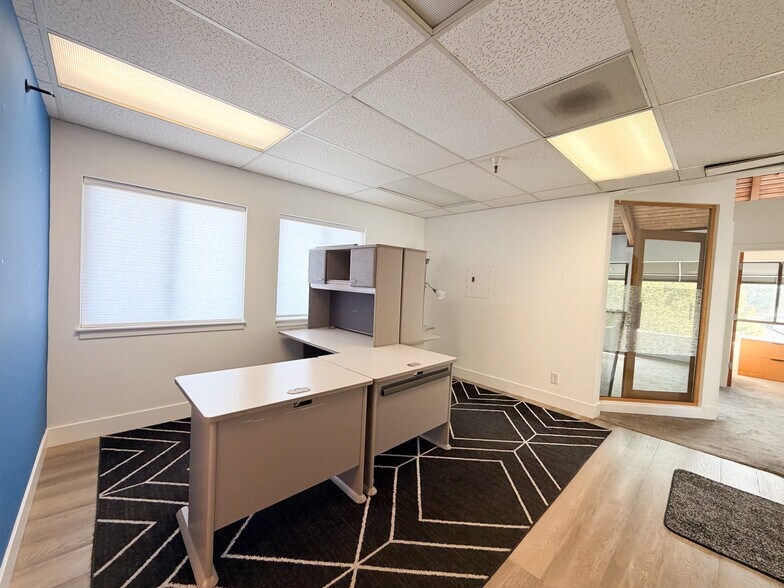 More Photos Of 644 N Santa Cruz Ave, Los Gatos Office For Sale